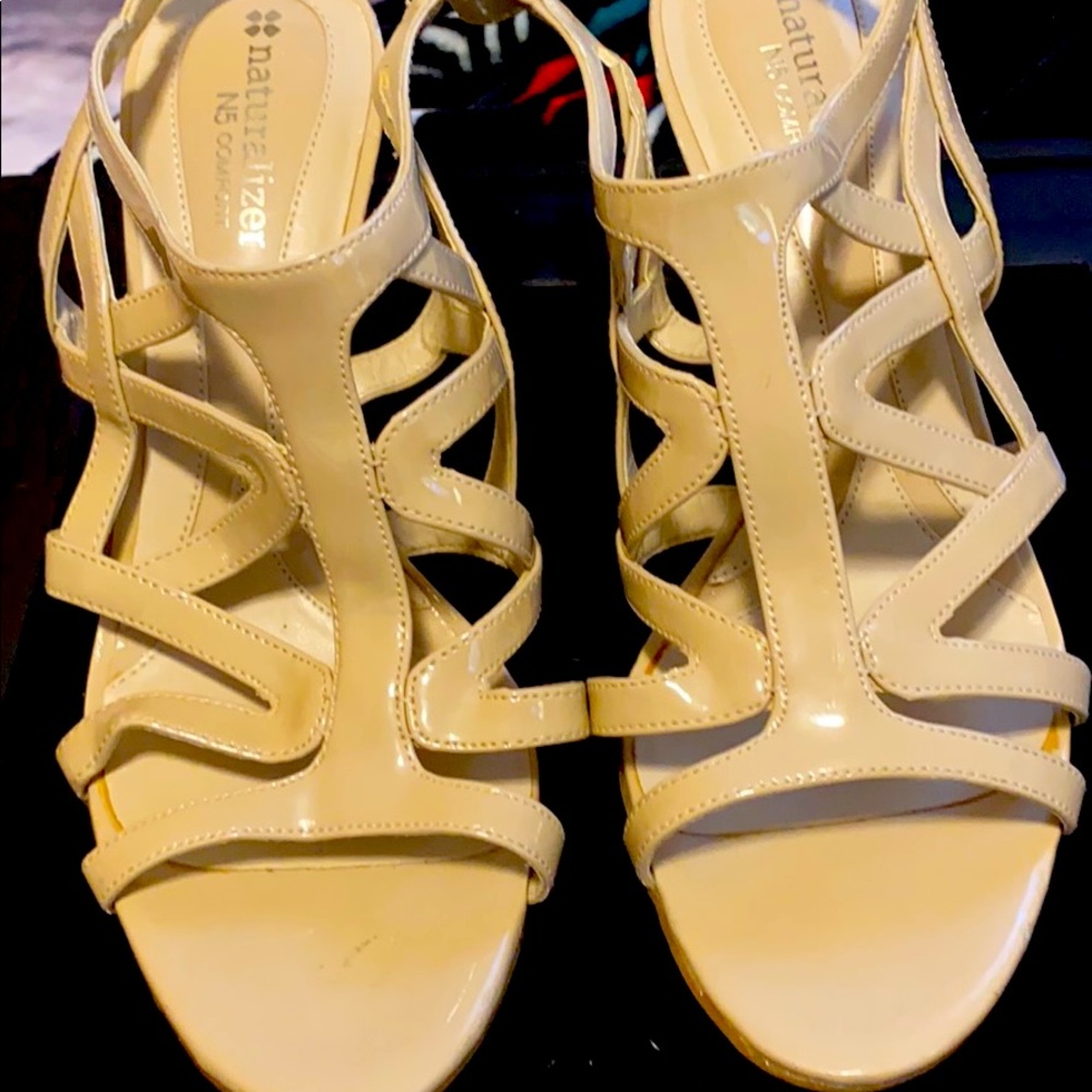 Tan Heels, super comfortable.